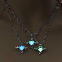 Glow-in-the-Dark Angel Wing Necklace – Zinc Alloy Pendant 45 cm