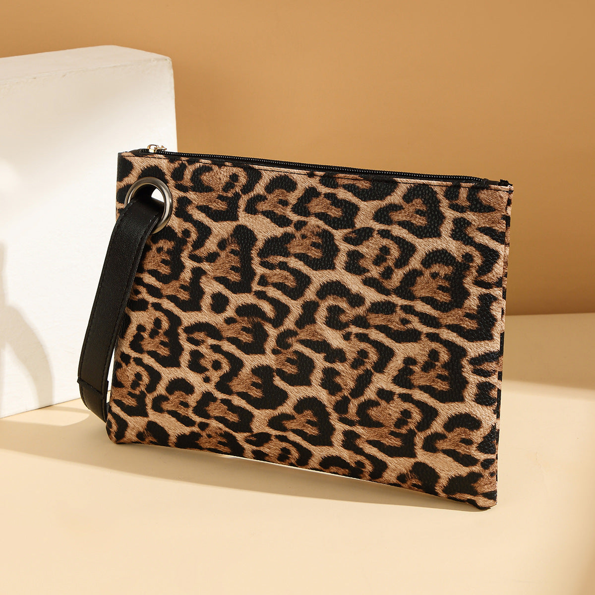 New Minimalist And Stylish Clutch Commuter Bag What Else You Got?