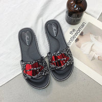 Women's Lip-Shaped Rhinestone Slippers – Novelty Slides