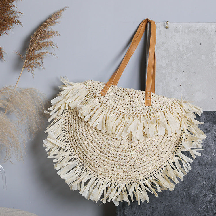 New Tassel Straw Woven Bag Woven Bag Beach Bag Shoulder Bag Retro Female Bag What Else You Got?