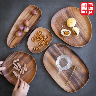 Acacia Wood Snack Plate – Hand-Polished Serving Tray