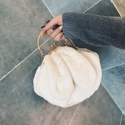 Plush Faux-Fur Rabbit Ear Crossbody Bag – Cozy Oval Chain Messenger Purse