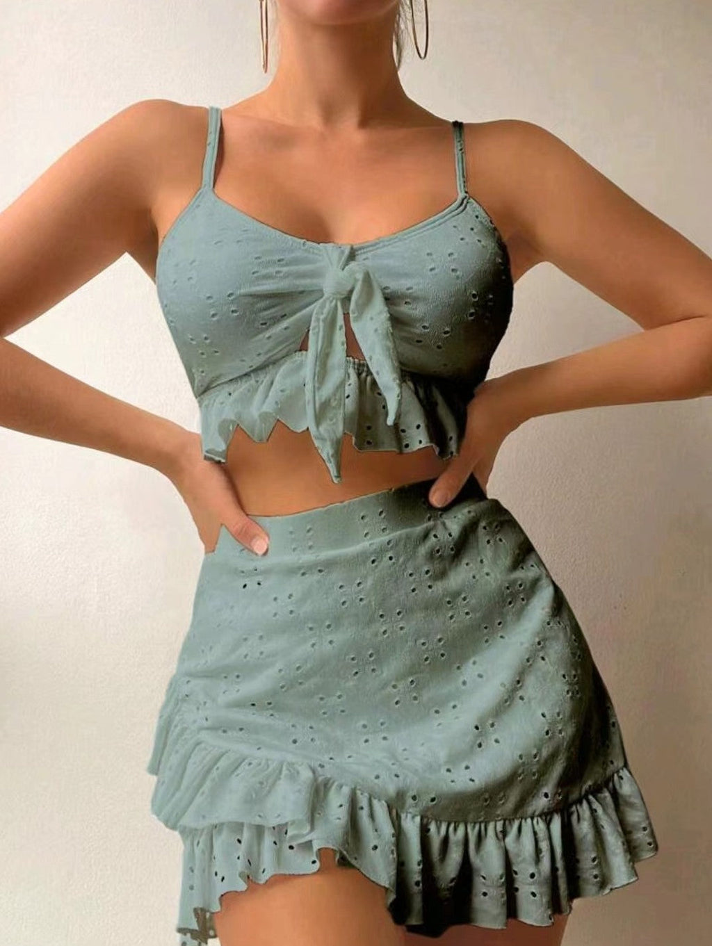 3pcs Beach Bikini With Hip-hugging Skirt Fashion Ruffle Design Swimsuit Set Summer Womens Clothing What Else You Got?