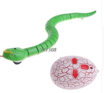 Novelty Remote Control Snake Rattlesnake Animal Trick Terrifying Mischief Toy What Else You Got?
