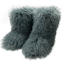 Fleece-Lined Winter Boots: Warm, Stylish & Snow-Ready for Women & Men