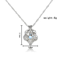 Glow-in-the-Dark Rose Necklace – Hollow Floral Pendant with 45 cm Chain