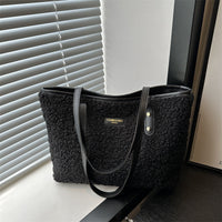 Plush Furry Bucket Bag – Soft Cotton Shoulder Tote for Everyday Style