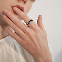 Stainless Steel Spinner Ring – Vintage Moon & Stars Fidget Ring for Stress Relief (Unisex, Rotatable)