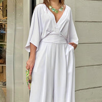 Elegant Women's Jumpsuit - V-Neck Summer Fashion in Trendy Styles