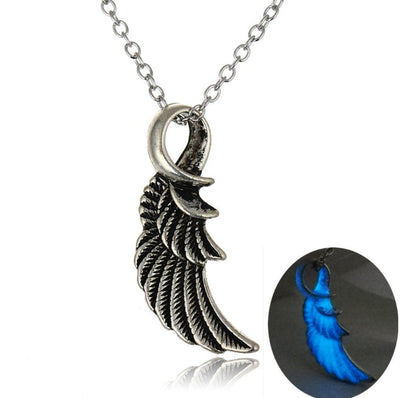 Glow-in-the-Dark Dragon Wing Necklace – Luminous Fantasy Pendant