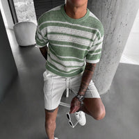 Mens Short-sleeved Color-block Casual Shirt With A Retro Striped Design