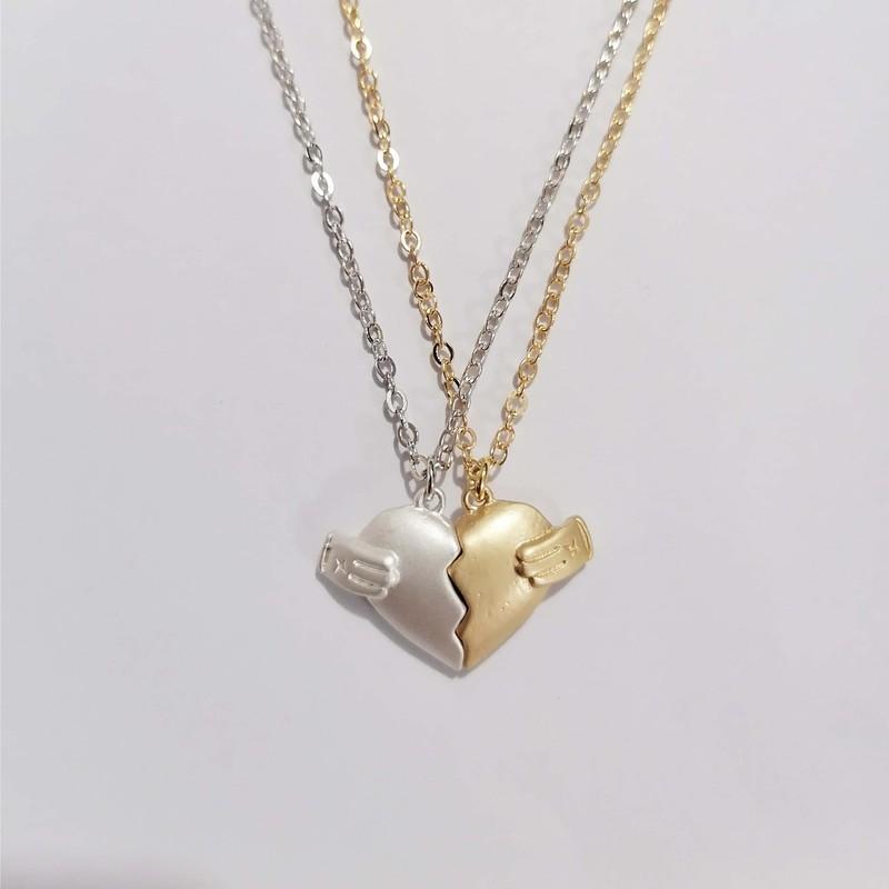 Creative Magnet Love Necklace 2pcs Heart-broken Shape Necklace Men And Women Personalized Jewelry For Valentine's Day What Else You Got?