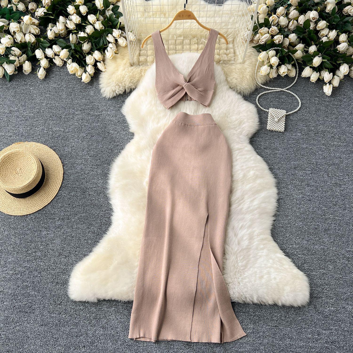 A Two-piece Knitted Vest With A Slimming, Body-hugging, Slit Skirt What Else You Got?
