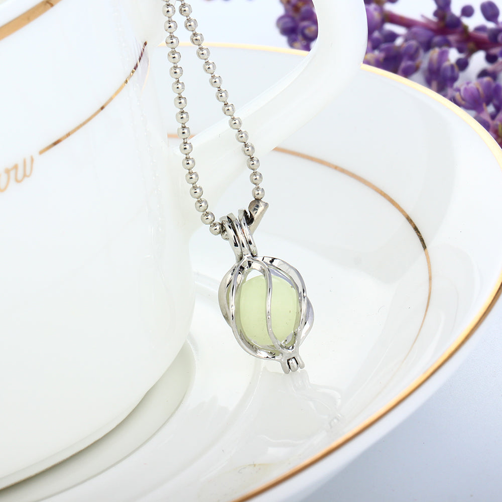 Glow‑in‑the‑Dark Whirlwind Necklace – What Else You Got?