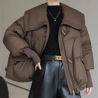 Women's Short Fur Collar Puffer Jacket - Warm Winter Coat with Faux Fur Trim