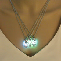 Glow-in-the-Dark Tree of Life Necklace – Luminous Hollow Pendant 45 cm