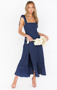 Elegant Lace-Up Suspender Dress with Ruffled Hem & Side Split - Summer Chic