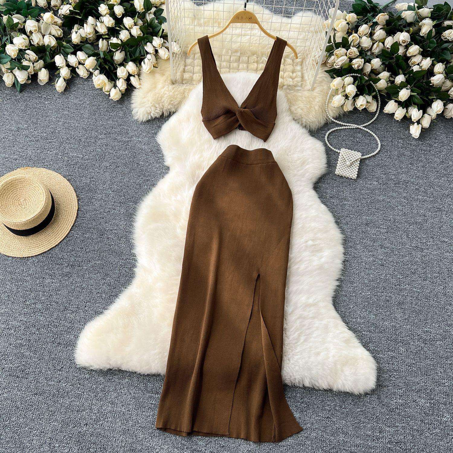 A Two-piece Knitted Vest With A Slimming, Body-hugging, Slit Skirt What Else You Got?