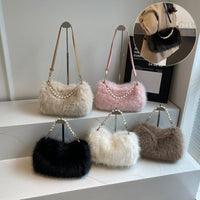 Plush Pearl Chain Crossbody Bag – Soft Shoulder Bag 27 × 16 × 13 cm