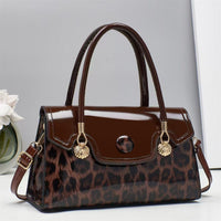 Croc-Print Crossbody Bag – 3D Pocket PU Shoulder Purse for Everyday Use