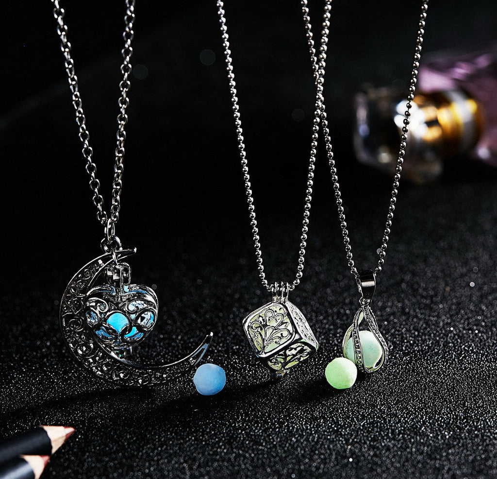 Glow‑in‑the‑Dark Hollow Pendant Necklace for Women What Else You Got?