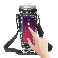 40oz Touch Screen Neoprene Cup Sleeve - Stylish & Protective Kitchen Gadget