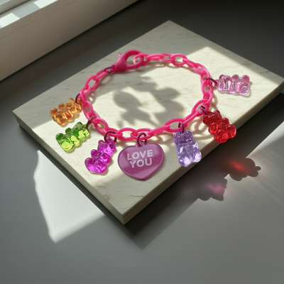 Y2K Gummy Bear Heart Charm Bracelet – Colorful Kawaii Jewelry