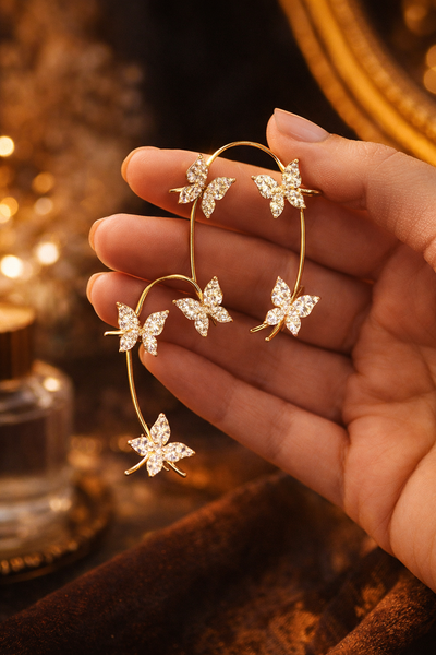 Butterfly Ear Clip & Hook Earrings – Lightweight Statement Jewelry for Pierced & Non-Pierced Ears