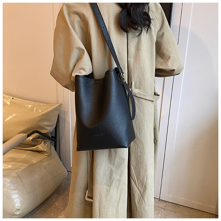 Soft Leather PU Bucket Bag For Women Ideal For Commuting To Work What Else You Got?