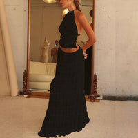 Elegant 2-Piece Halter Top & Pleated Long Skirt Beach Set - Summer Fashion for Women