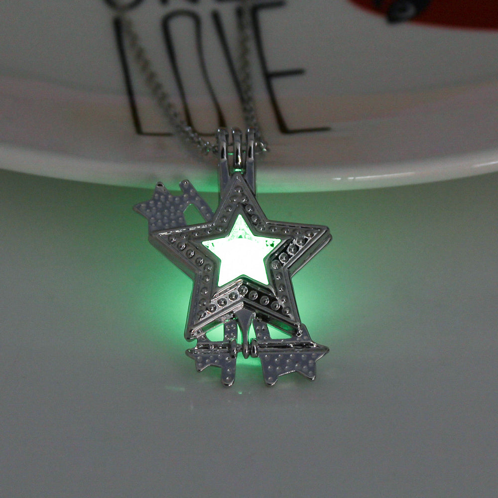 Glow-in-the-dark hip-hop rock star necklace What Else You Got?