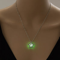 Gothic Pentagram Angel Glow Necklace – Luminous Pendant for Halloween & Cosplay