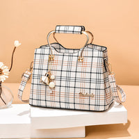 Elegant Checkered Women's Crossbody Bag - Stylish PU Leather Satchel with Zipper Closure