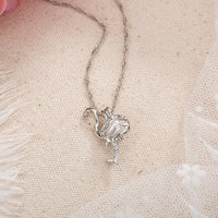 Glow-in-the-Dark Flamingo Necklace – Hollow Cut-Out Pendant 45 cm