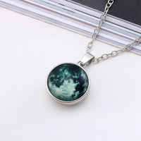 Glow-in-the-Dark Galaxy Planet Necklace – 18 mm Glass Pendant
