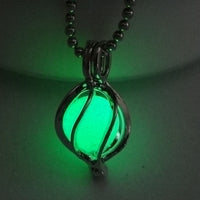 Glow-in-the-Dark Whirlwind Necklace – Luminous Hollow Pendant Jewelry