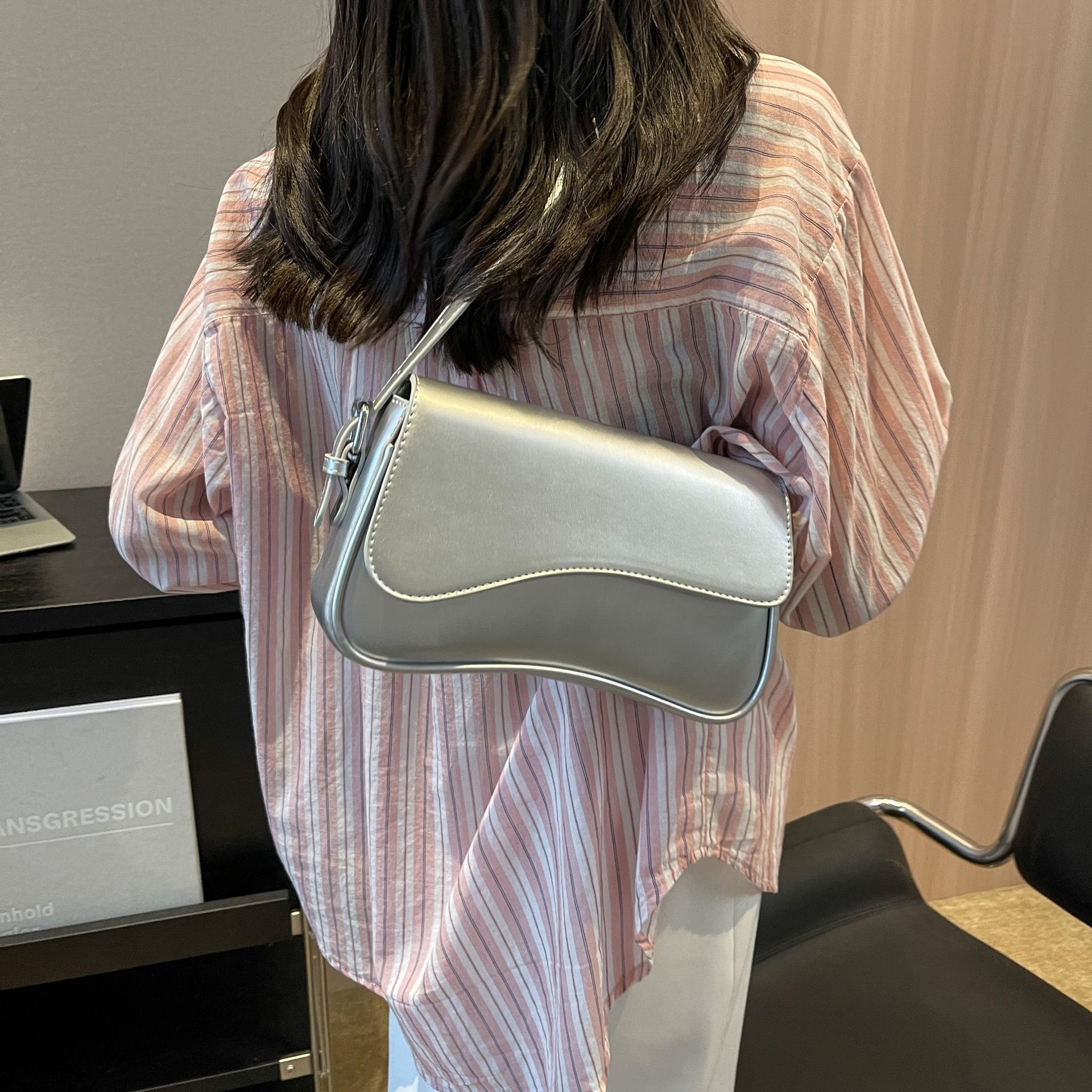 Women’s Flap‑Top Magnetic‑Clip Shoulder Bag – Street Fashion PU Leather Double‑Strap Purse What Else You Got?