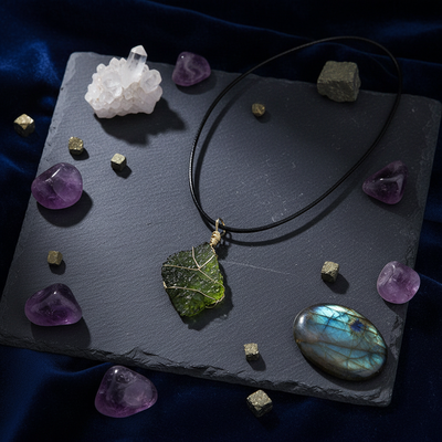 Czech Meteorite Rough Stone Pendant Necklace – Natural Cosmic Jewelry